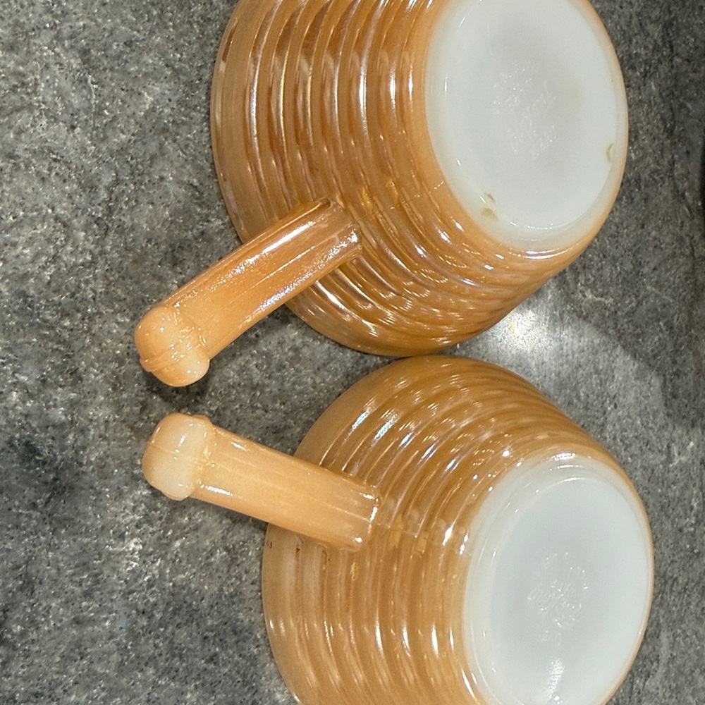 Fire King Peach Lustre Beehive Bowls with handle S/8 Vintage 1950’s - Picture 16 of 16